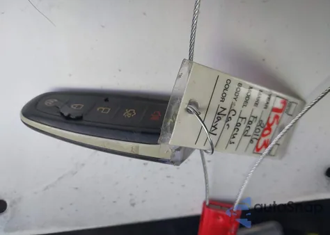 2016 Ford Focus Titanium из США, поврежденный, VIN 1FADP3N2XGL356169